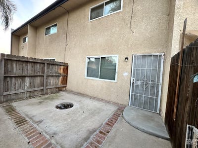 /international/us/620-norris-road-bakersfield-ca-110104243034/