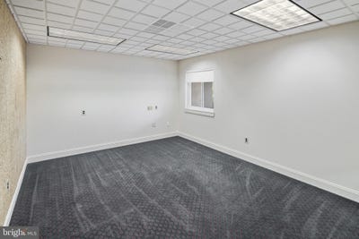 /international/us/4095-ferry-road-doylestown-pa-110099907515/?lang=zh-tw