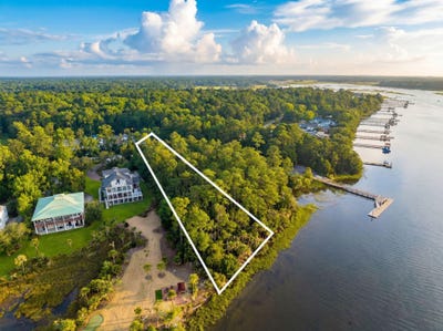 /international/us/1384-eden-road-awendaw-sc-110106340703/