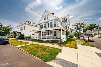 /international/us/318-320-16th-street-watervliet-ny-110101234083/?lang=zh-tw