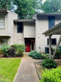 /international/us/6220-brookwood-road-peachtree-corners-ga-110100129093/