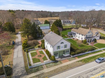 /international/us/60-lyme-street-old-lyme-ct-110106961981/