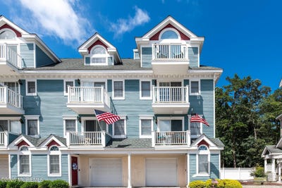/international/us/351-harbor-view-forked-river-nj-110101163885/
