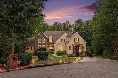 /international/us/215-hamden-trace-sw-atlanta-ga-110120770107/