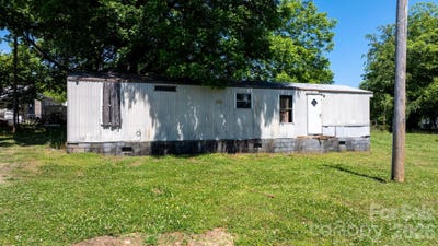 /international/us/112-e-13th-street-newton-nc-110108011530/