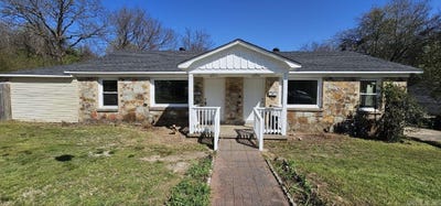 /international/us/2008-flora-street-north-little-rock-ar-110101473371/