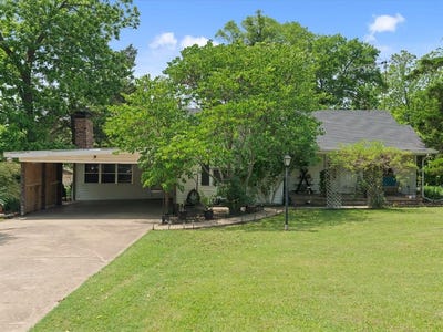 /international/us/312-s-business-highway-78-blue-ridge-tx-110107745062/