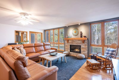 /international/us/1-dogwood-trail-wisconsin-dells-wi-110106014687/