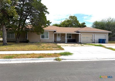 /international/us/1504-justice-drive-port-lavaca-tx-110109743104/
