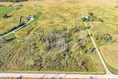 /international/us/phillips-road-green-bay-wi-110105315216/