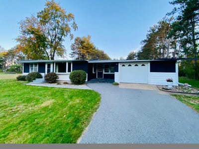 /international/us/4026-doolittle-drive-stevens-point-wi-110120129464/
