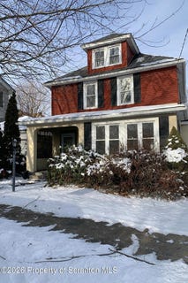 /international/us/24-stafford-avenue-scranton-pa-110105023146/