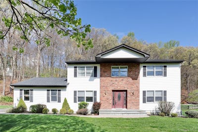 /international/us/24-park-avenue-monsey-ny-110107478815/