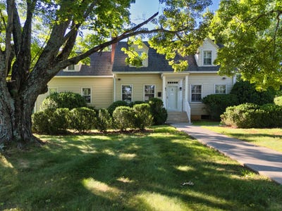 /international/us/660-w-main-street-christiansburg-va-110100948833/