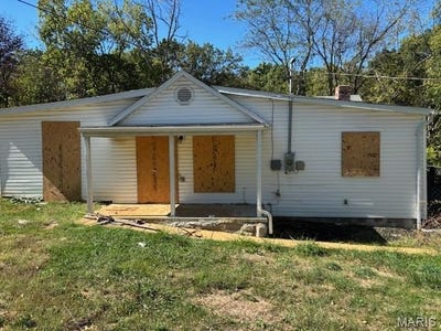 /international/us/513-w-mineral-street-de-soto-mo-110102813826/