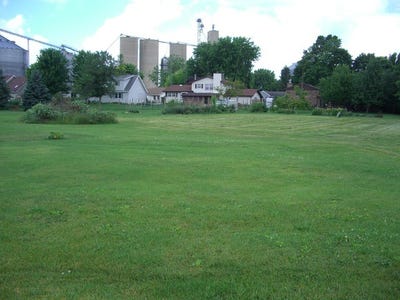 /international/us/501-loraine-street-earlville-il-110016746684/