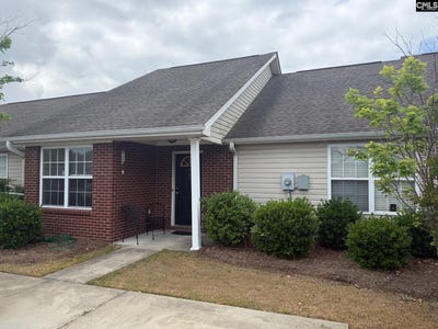 /international/us/408-summit-townes-way-columbia-sc-110107626922/