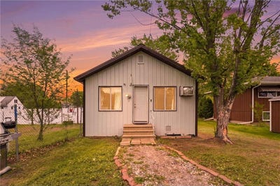 /international/us/1201-10th-avenue-s-saint-cloud-mn-110108236960/