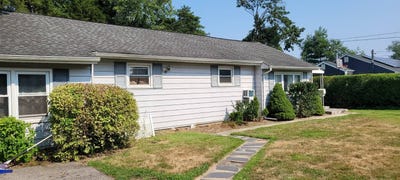 /international/us/1459-manatuck-blvd-bay-shore-ny-110101404378/