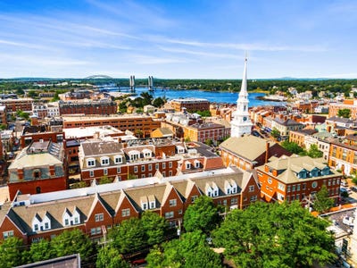 /international/us/24-porter-street-portsmouth-nh-110108492102/