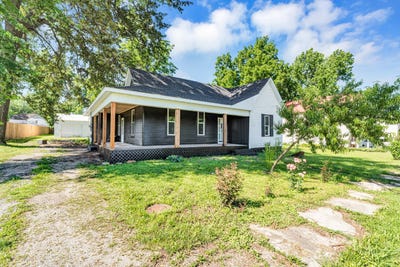 /international/us/407-wells-street-greenfield-mo-110108800041/