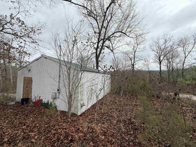 /international/us/8-northwood-drive-highland-ar-110104874824/