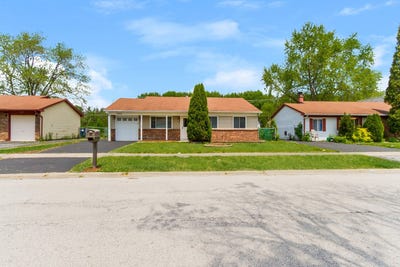 /international/us/5950-woodgate-drive-matteson-il-110095962525/?lang=en