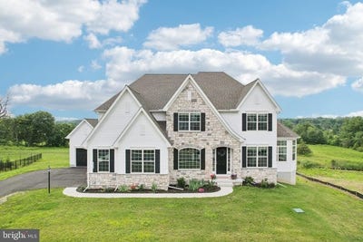 /international/us/1832-enclave-drive-quakertown-pa-110100977632/