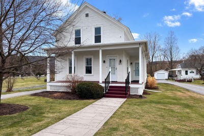 /international/us/311-north-street-bennington-vt-110106975018/