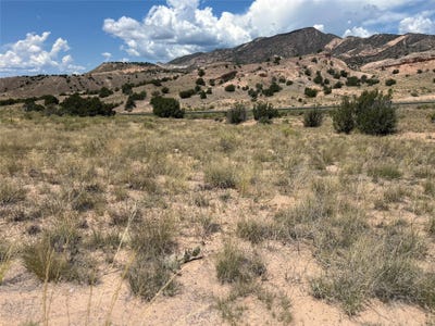 /international/us/tbd-block-26-lot-5-apache-trial-abiquiu-nm-110101270288/?lang=zh-tw