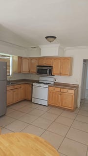/international/us/2438-thomas-street-hollywood-fl-110108260443/
