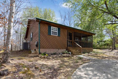 /international/us/519-enchanted-forest-way-burnside-ky-110106925293/