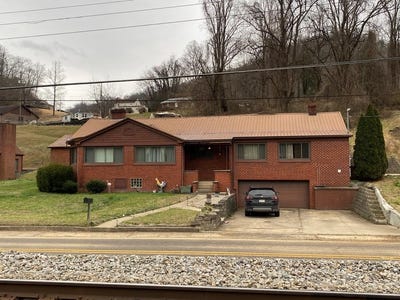 /international/us/1247-rt-49-matewan-wv-110104880885/