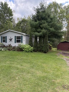 /international/us/19-s-junction-road-plattsburgh-ny-110110275258/
