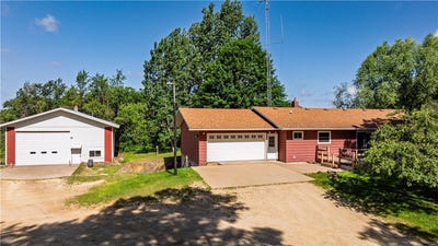 /international/us/8225-ida-avenue-sparta-wi-110100895276/