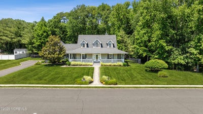 /international/us/24-kerr-lane-matawan-nj-110108911945/