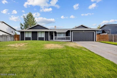 /international/us/8403-w-grand-ronde-pl-kennewick-wa-110100531928/