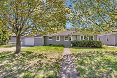 /international/us/709-s-miller-avenue-litchfield-mn-110108096148/