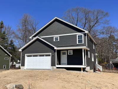 /international/us/3-hardwood-lane-kennebunk-me-110107403870/