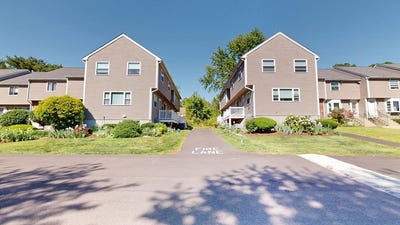 /international/us/55-leedham-attleboro-ma-110108975165/