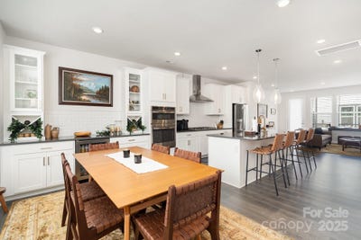 /international/us/408-catawba-avenue-davidson-nc-110101310354/?lang=zh-tw