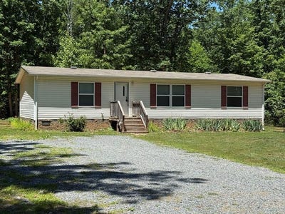 /international/us/184-ivy-road-howardsville-va-110108569661/