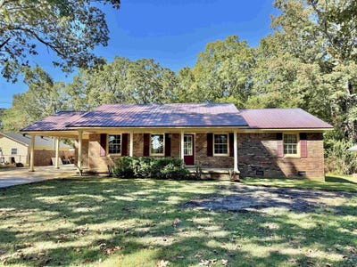 /international/us/45-york-ln-savannah-tn-110102866571/