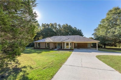 /international/us/2566-lamb-road-smiths-station-al-110120041578/