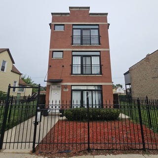 /international/us/4116-w-congress-parkway-chicago-il-110119690136/