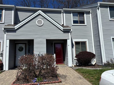 /international/us/92-lake-ridge-cove-mohegan-lake-ny-110107038231/