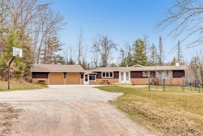 /international/us/n11598-kosir-lane-athelstane-wi-110098951787/
