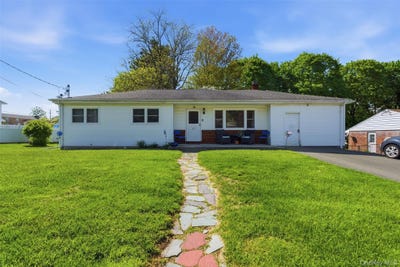 /international/us/23-stori-road-newburgh-ny-110108013696/