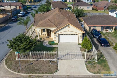 /international/us/898-chapman-st-san-benito-tx-110107077459/