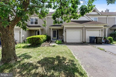 /international/us/44-tattersall-drive-burlington-nj-110100819241/
